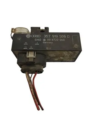 Volkswagen Vento Coolant fan relay 357919506D 898722000
