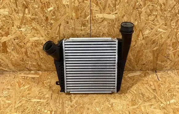 Porsche Panamera (971) Intercooler radiator 971145803