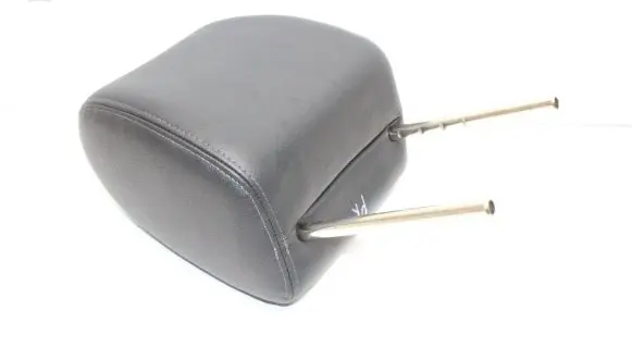 Mazda 3 II Front seat headrest 
