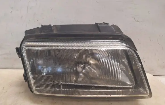 Audi A4 S4 B5 8D Headlight/headlamp 8D0941004E 0301094202 1852912100