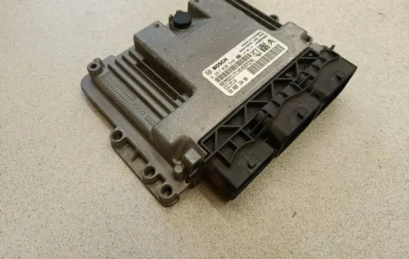 Peugeot 308 Engine control unit/module 0281030548 9666729580 9808016480