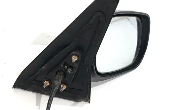 Front door electric wing mirror
