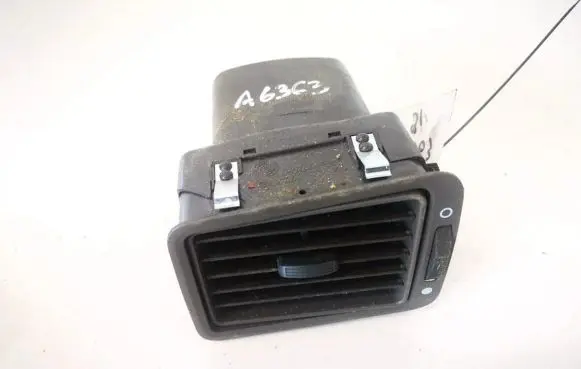 Fiat Idea Dash center air vent grill dx735324240 dx-735324240