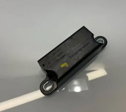 Mercedes-Benz E W211 Airbag deployment crash/impact sensor A0038200726 821761664 0038200726