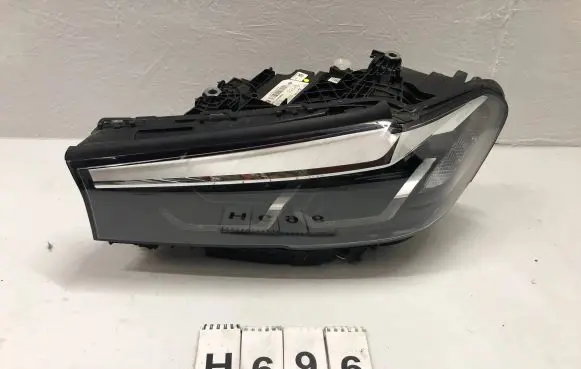 BMW 5 G30 G31 Headlight/headlamp 5A26FA3-01