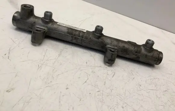 Audi A5 8T 8F Fuel main line pipe 059130090AH 1J00000140