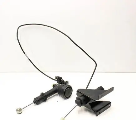 Clutch slave cylinder