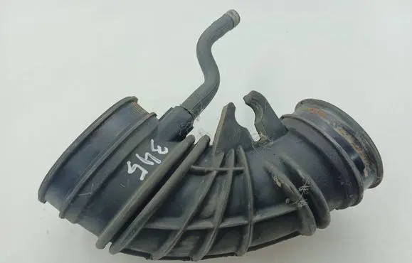 Honda CR-V Air intake hose/pipe