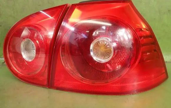 Volkswagen Golf V Rear/tail lights
