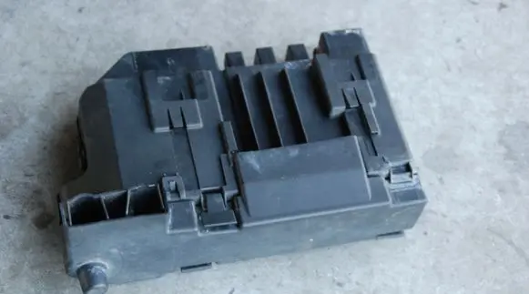 Mercedes-Benz CL C216 Fuse box set 2215400750