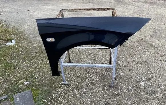 Seat Leon (1P) Fender 1P0821022A