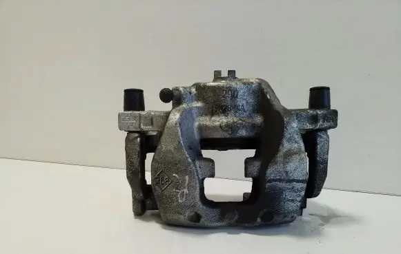 Nissan Qashqai J12 Front brake caliper FN28VZA