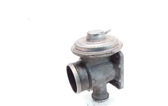 BMW 7 E65 E66 EGR valve 7785452