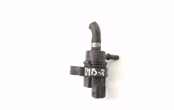 Mercedes-Benz R W251 Valve A0004703993