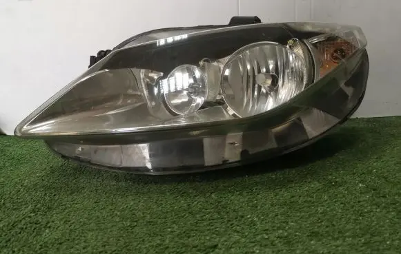 Seat Ibiza IV (6J,6P) Headlight/headlamp 6J1941005D