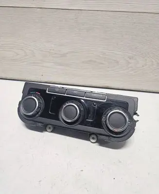 Volkswagen Golf VI Climate control unit 3C8907336H