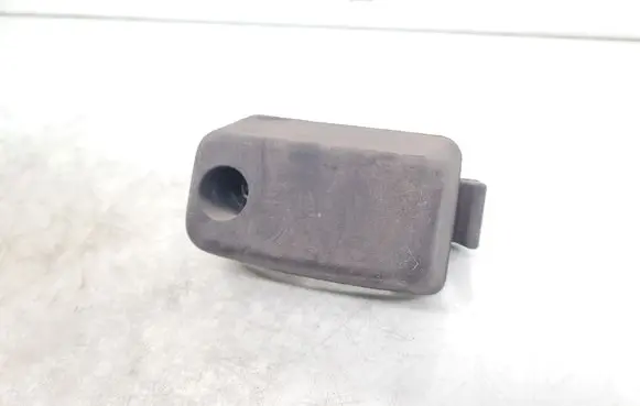 Peugeot Partner III Loading door check strap stopper B340