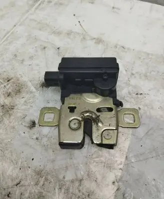 Mini One - Cooper R50 - 53 Tailgate/trunk/boot lock/catch/latch 1488775