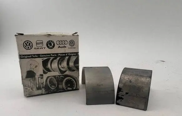Volkswagen II LT Connecting rod/conrod 062105701A 06092005 207005
