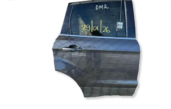 Ford Kuga II Rear door 