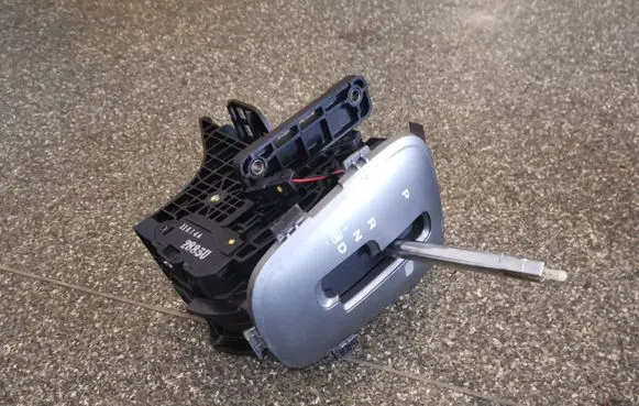 Chevrolet Orlando Gear shifter/selector