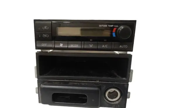 Nissan X-Trail T30 Climate control unit 275008H902 3J11234700