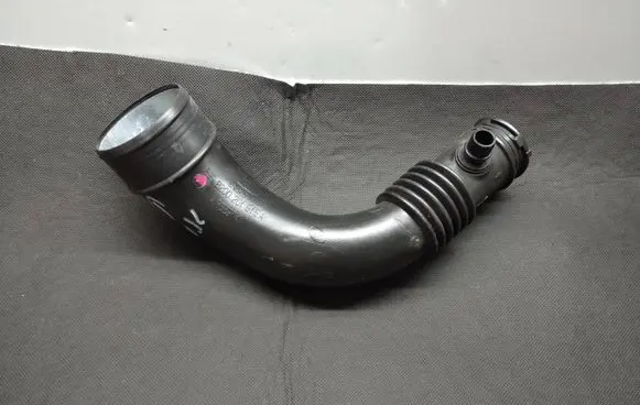 Renault Megane II Intercooler hose/pipe 8200201545A