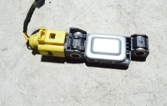 Audi A4 S4 B6 8E 8H Airbag deployment crash/impact sensor 4B0959643C