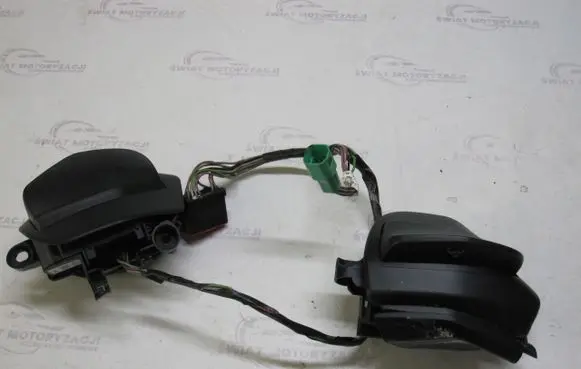 Ford C-MAX II Steering wheel buttons/switches 9E740