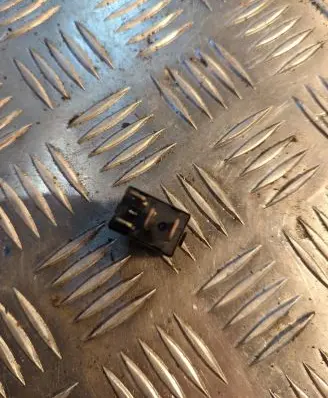 Mercedes-Benz C W203 Other relay 4RA00781300