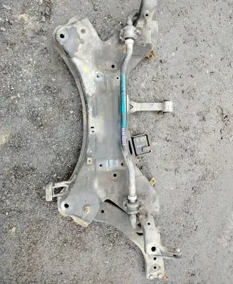 KIA Sportage Front subframe 624012Y100