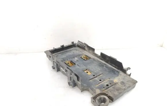 Ford Mondeo MK IV Battery tray 6G9110723A D2L4A