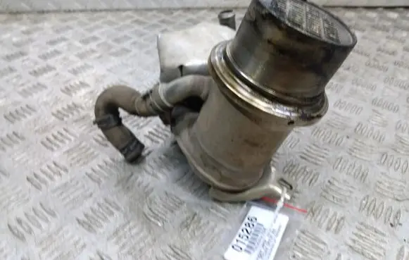 Volkswagen Jetta VI EGR valve cooler 04L131512AJ
