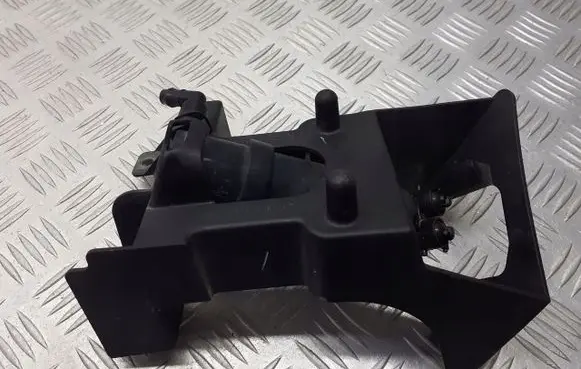 Mazda 5 Windshield washer spray nozzle CC6451077