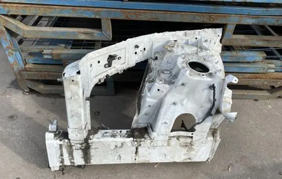 Volkswagen Touareg III Front quarter panel 