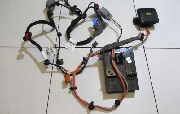 Ford Kuga I Other control units/modules 8V4T19G317BB