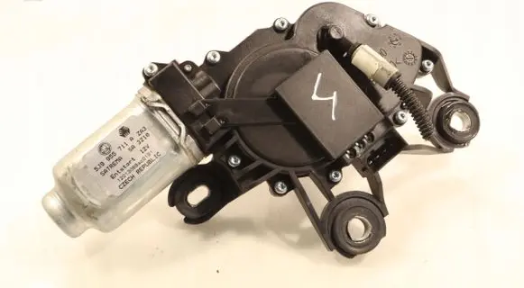 Skoda Fabia Mk2 (5J) Rear window wiper motor 5J9955711A