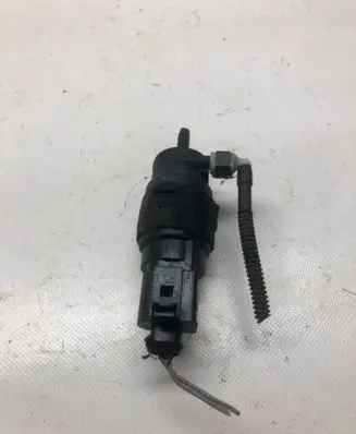 Audi A4 S4 B8 8K Windscreen/windshield washer pump 8K5955647