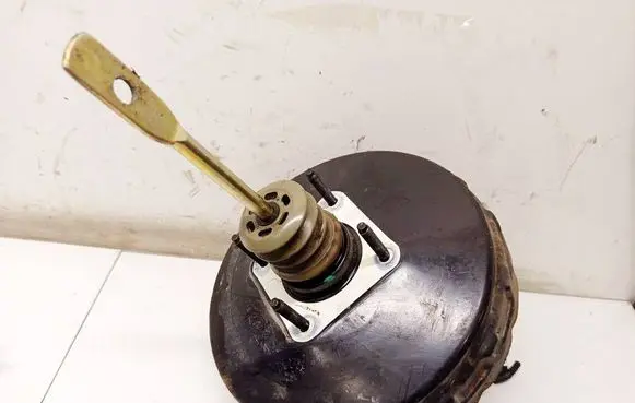 Volvo S60 Brake booster 9485179