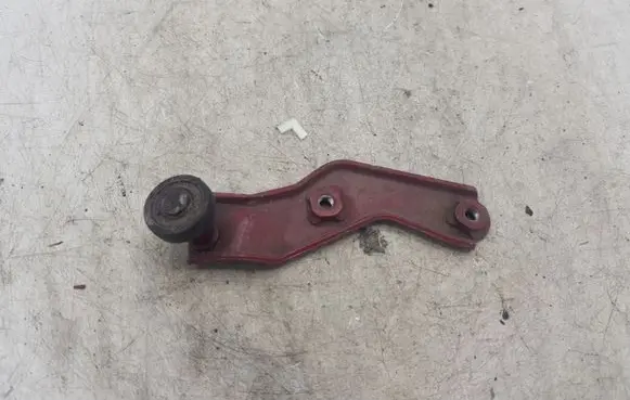 Toyota Previa (XR30, XR40) II Rear door upper hinge NOCODE