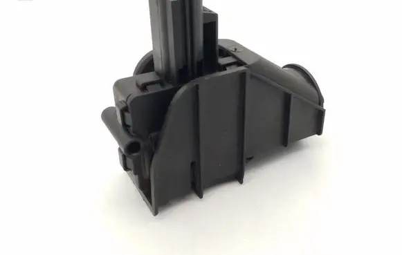 Fuel tank cap lock