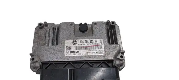 Volkswagen Golf V Engine control unit/module 03C906022AK