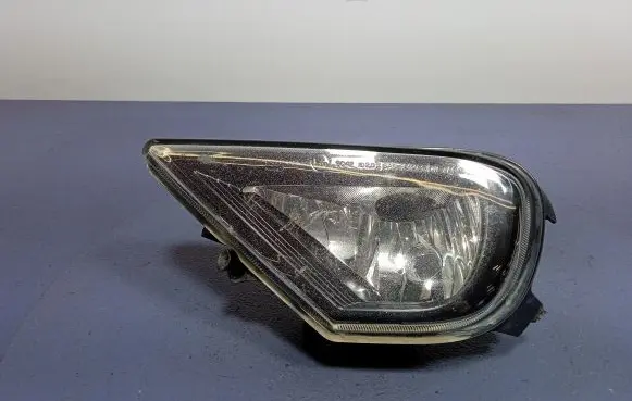 Volkswagen Touareg II Front fog light 7P6941699G