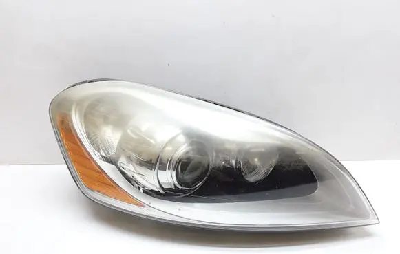 Volvo XC60 Headlight/headlamp 30763138