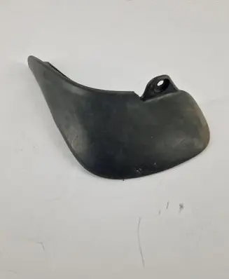 Hyundai Santa Fe Rear mudguard 868702B000