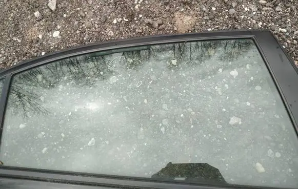 Honda Civic Rear door window glass as2
