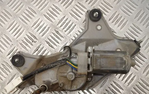 Toyota Prius (XW20) Rear window wiper motor 8513047010 2596000351