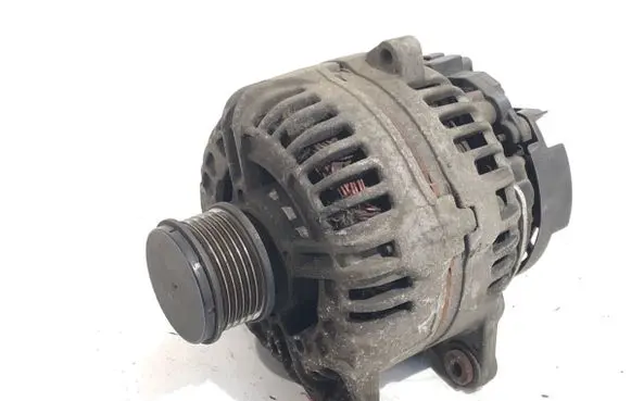 Nissan Qashqai Generator/alternator 8200728292A