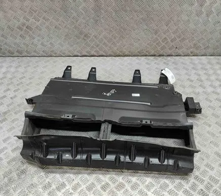 BMW iX Intercooler air guide/duct channel 8738428