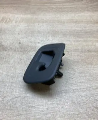Mercedes-Benz C W204 Cargo luggage net fixing mount A2048600514